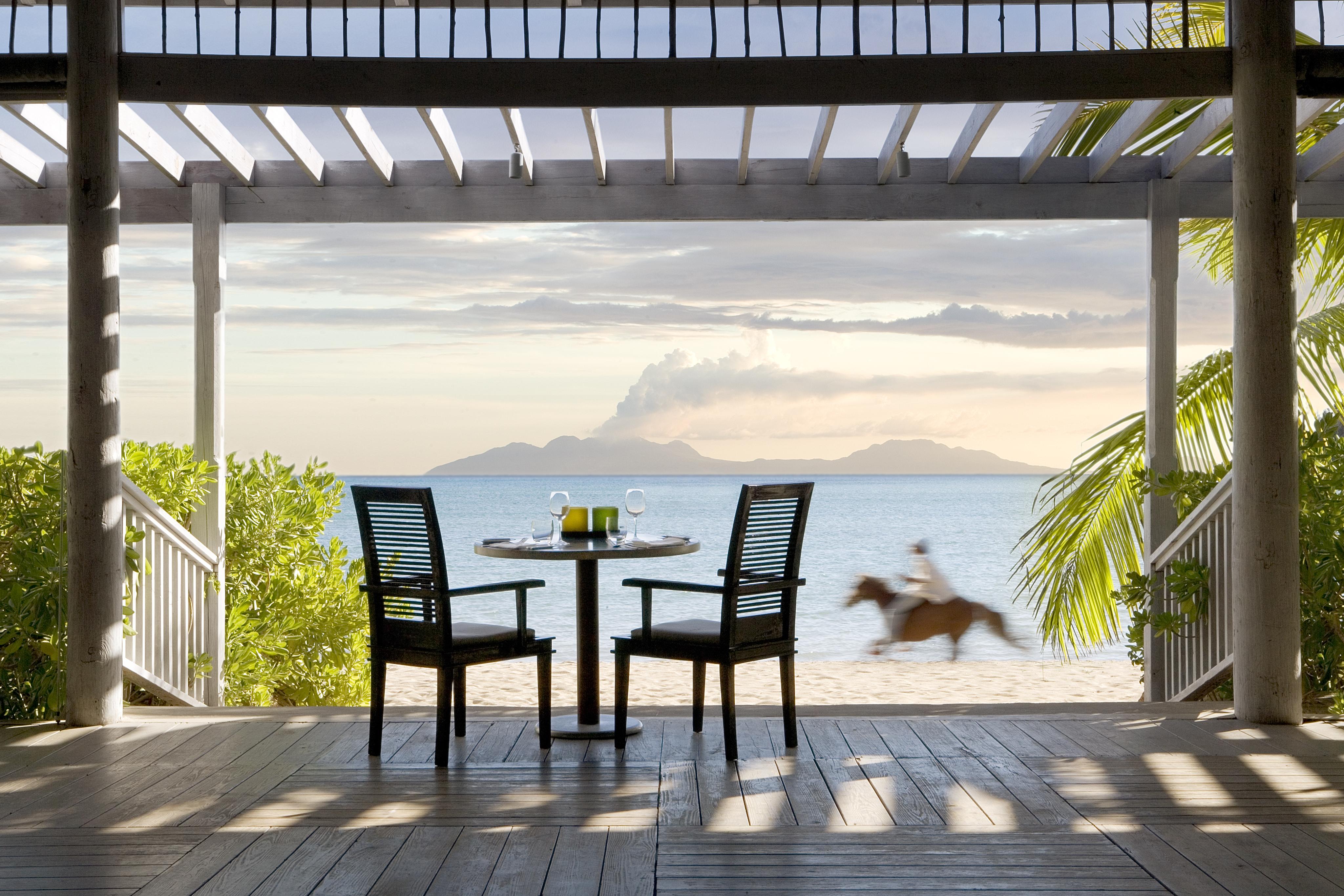 Отель Carlisle Bay Old Road Экстерьер фото