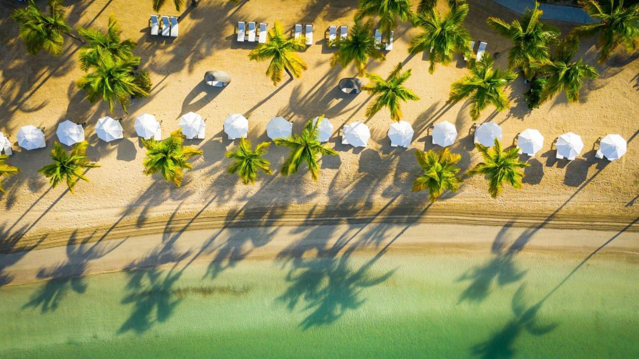 Отель Carlisle Bay Old Road Экстерьер фото